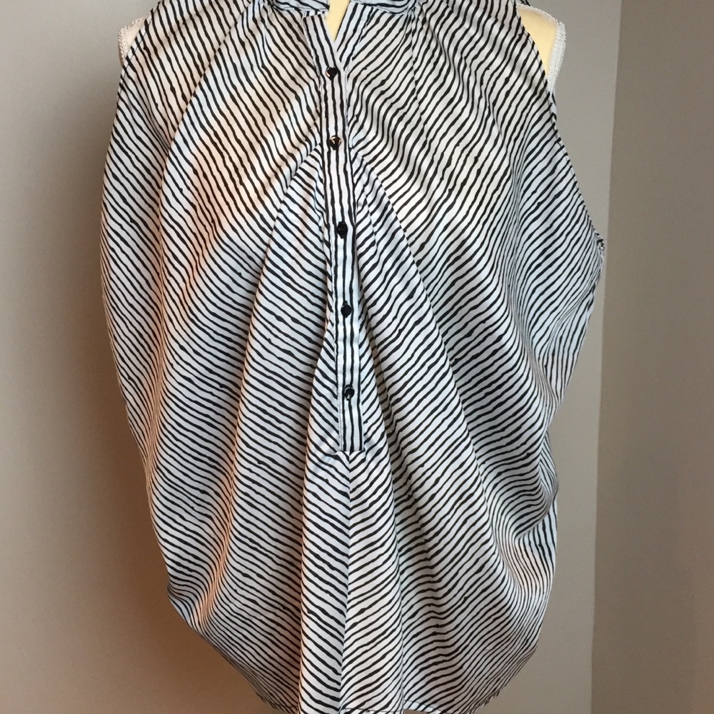 Amira Black Label Women’s Stripe Tunic One Size